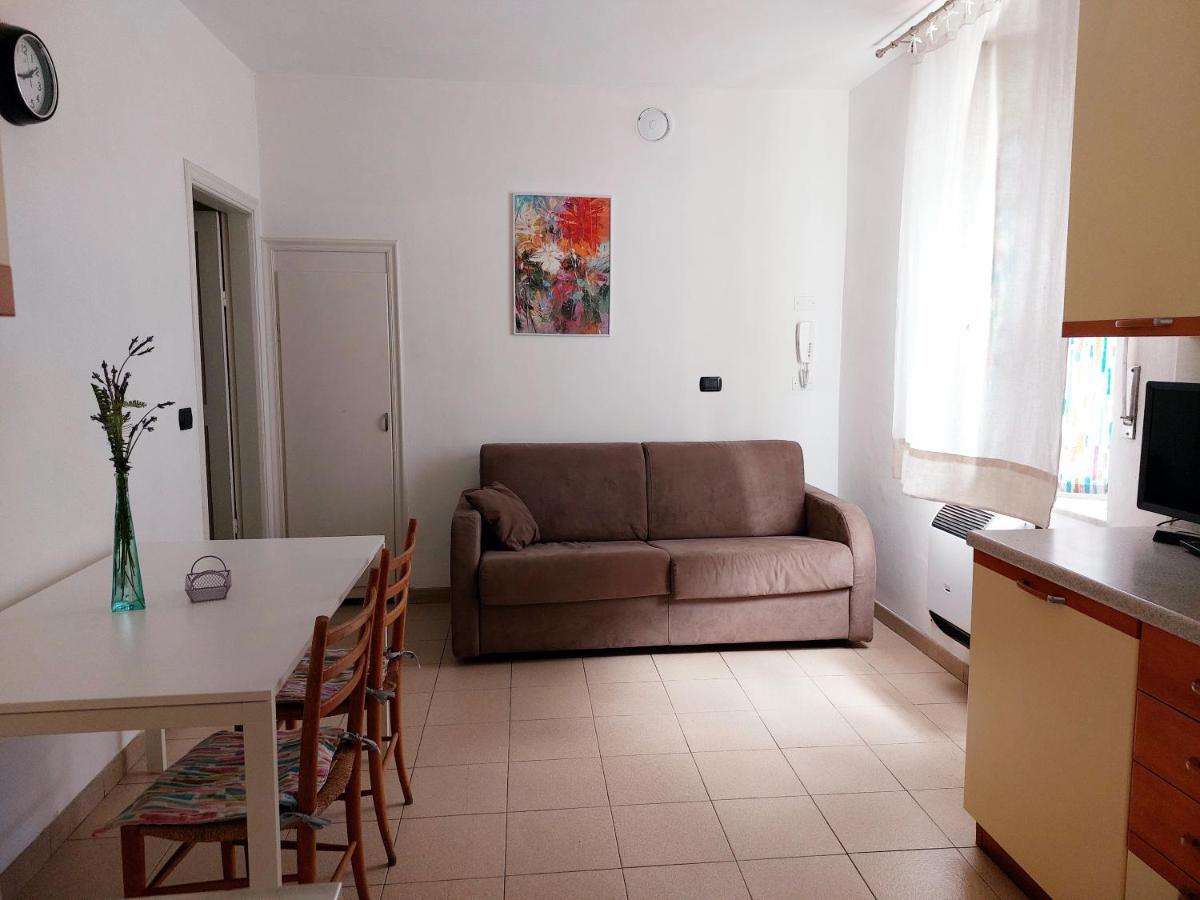 Agriturismo Giorgi Appartamenti In Riviera Ligure Albenga Luaran gambar