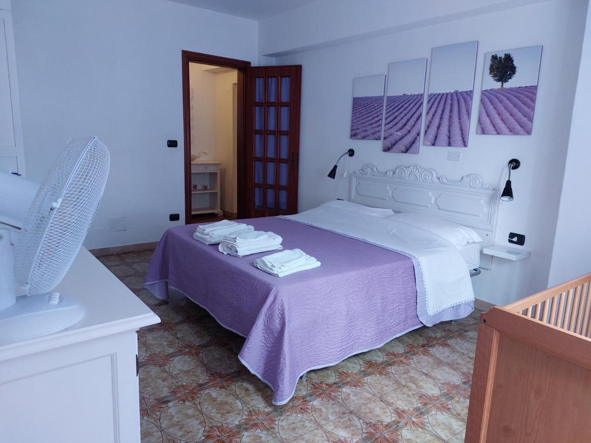 Agriturismo Giorgi Appartamenti In Riviera Ligure Albenga Luaran gambar