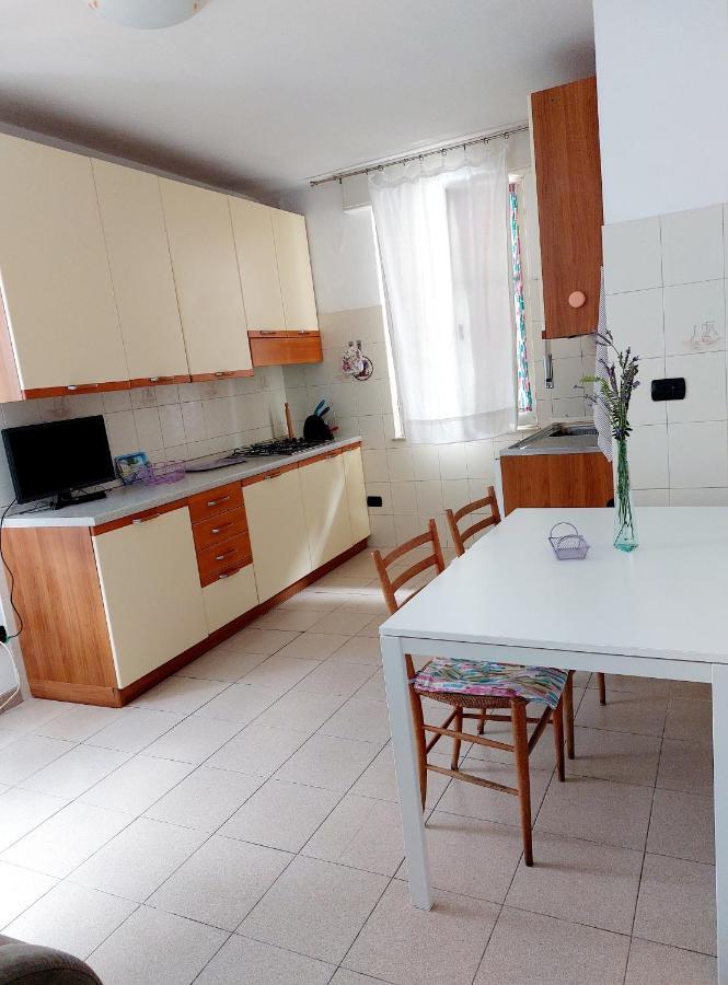 Agriturismo Giorgi Appartamenti In Riviera Ligure Albenga Luaran gambar