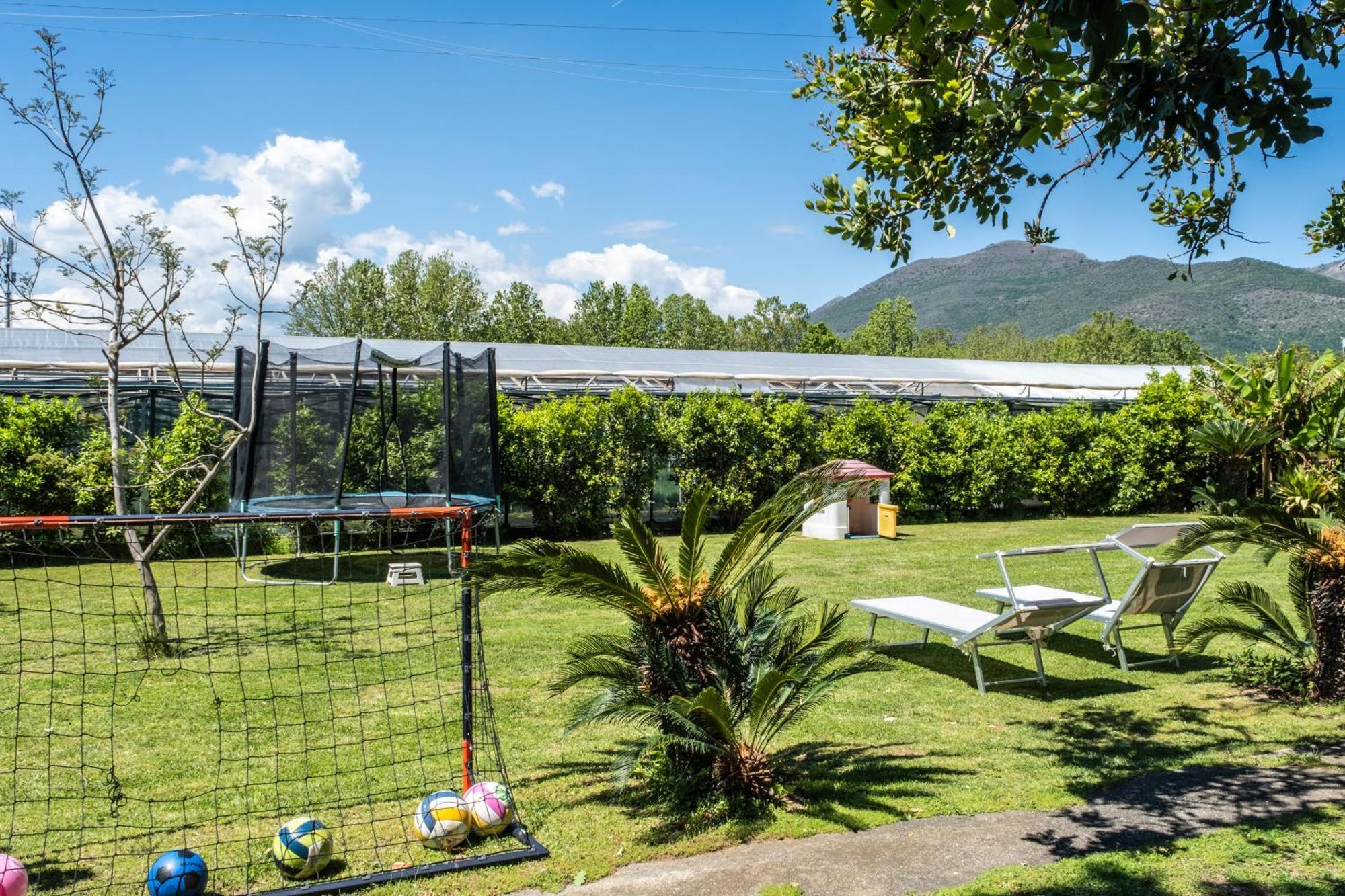 Agriturismo Giorgi Appartamenti In Riviera Ligure Albenga Luaran gambar