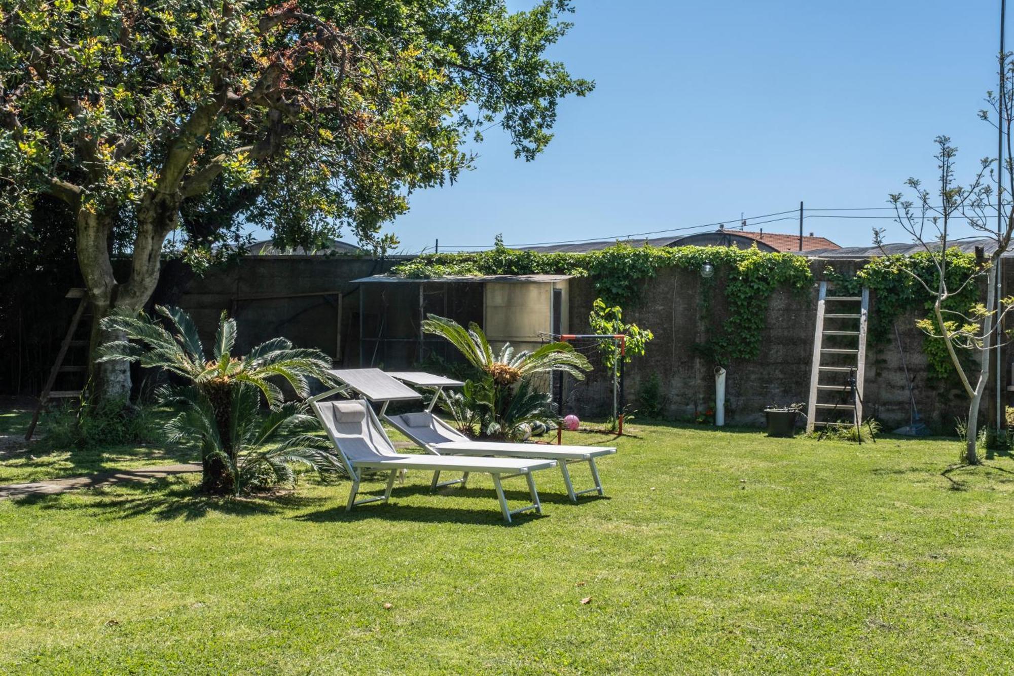 Agriturismo Giorgi Appartamenti In Riviera Ligure Albenga Luaran gambar