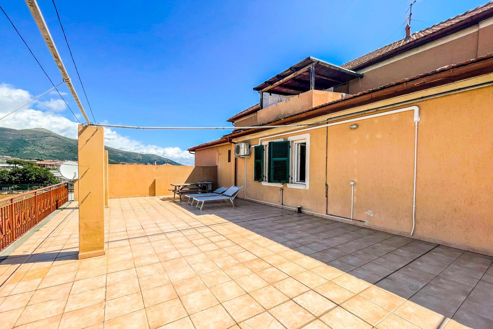 Agriturismo Giorgi Appartamenti In Riviera Ligure Albenga Luaran gambar